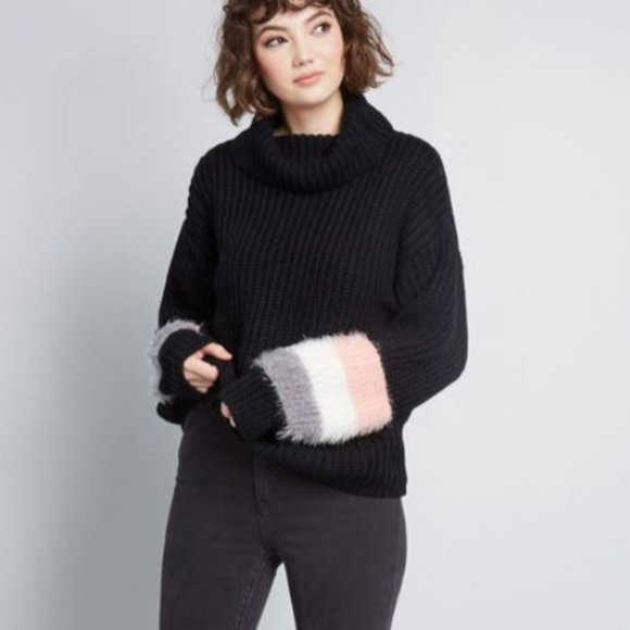 Sweater from ModCloth - Picture 1 of 3